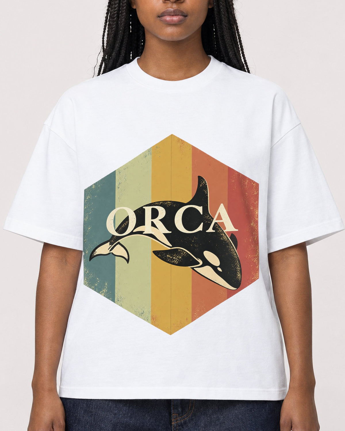 Mockup Boxy Heavyweight Tee White female close-up 04
