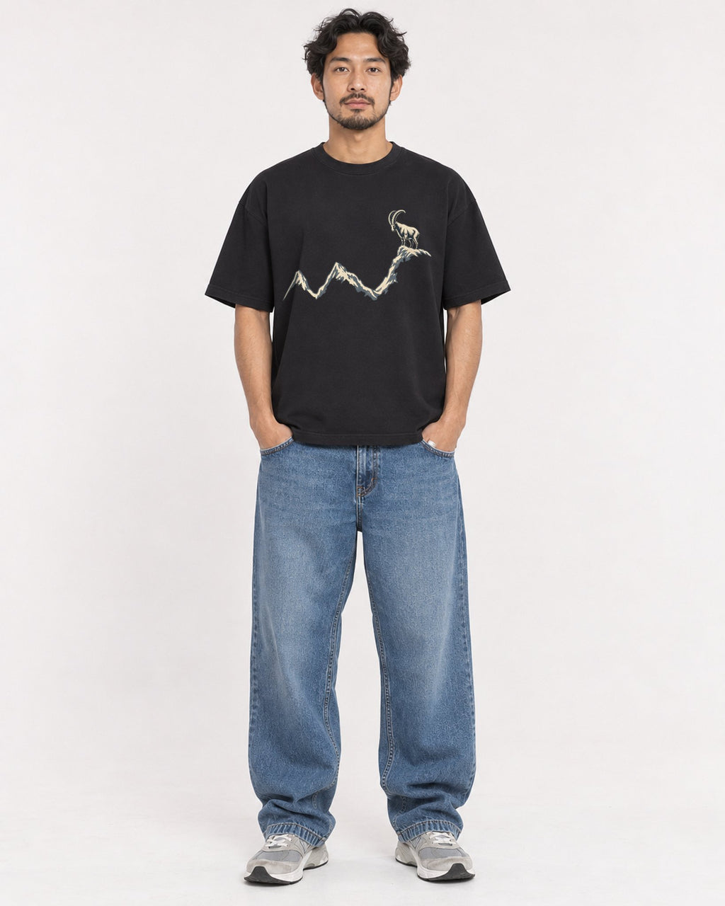 Mockup Boxy Heavyweight Tee Black male full-body 02