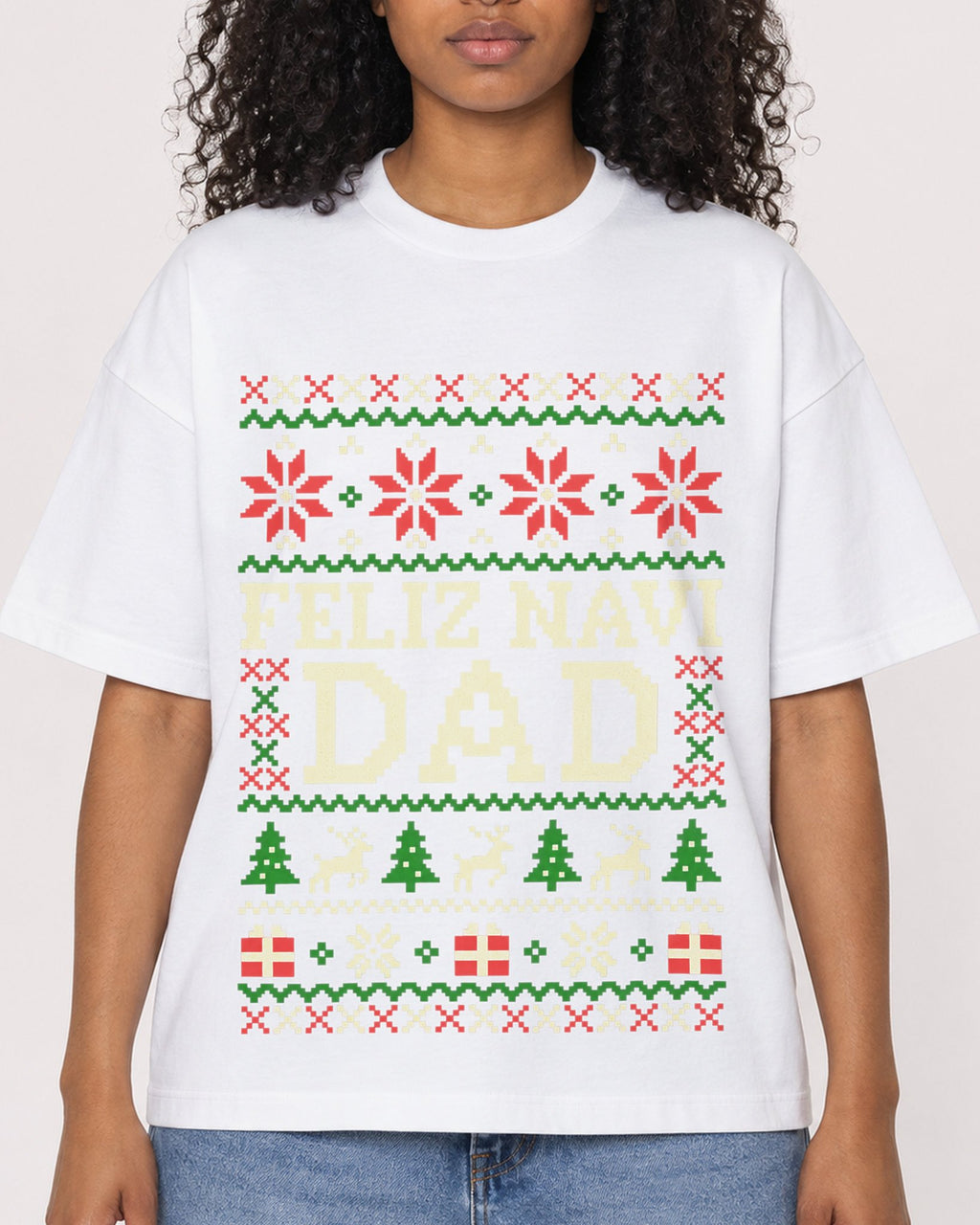 Mockup Boxy Heavyweight Tee White female close-up 05