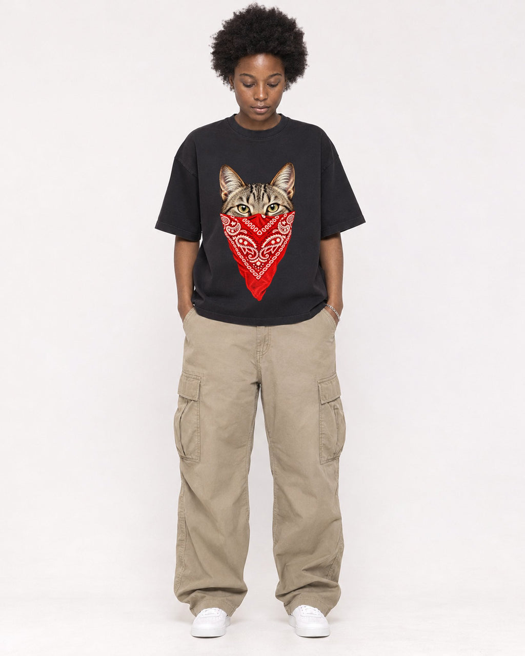 Mockup Boxy Heavyweight Tee Black female full-body 14