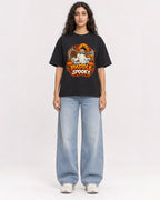 Mockup Boxy Heavyweight Tee Black female full-body 07