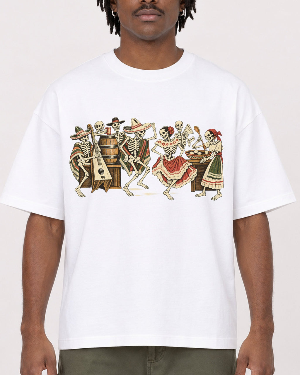 Mockup Boxy Heavyweight Tee White male close-up 04
