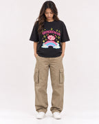 Mockup Boxy Heavyweight Tee Black female full-body 02