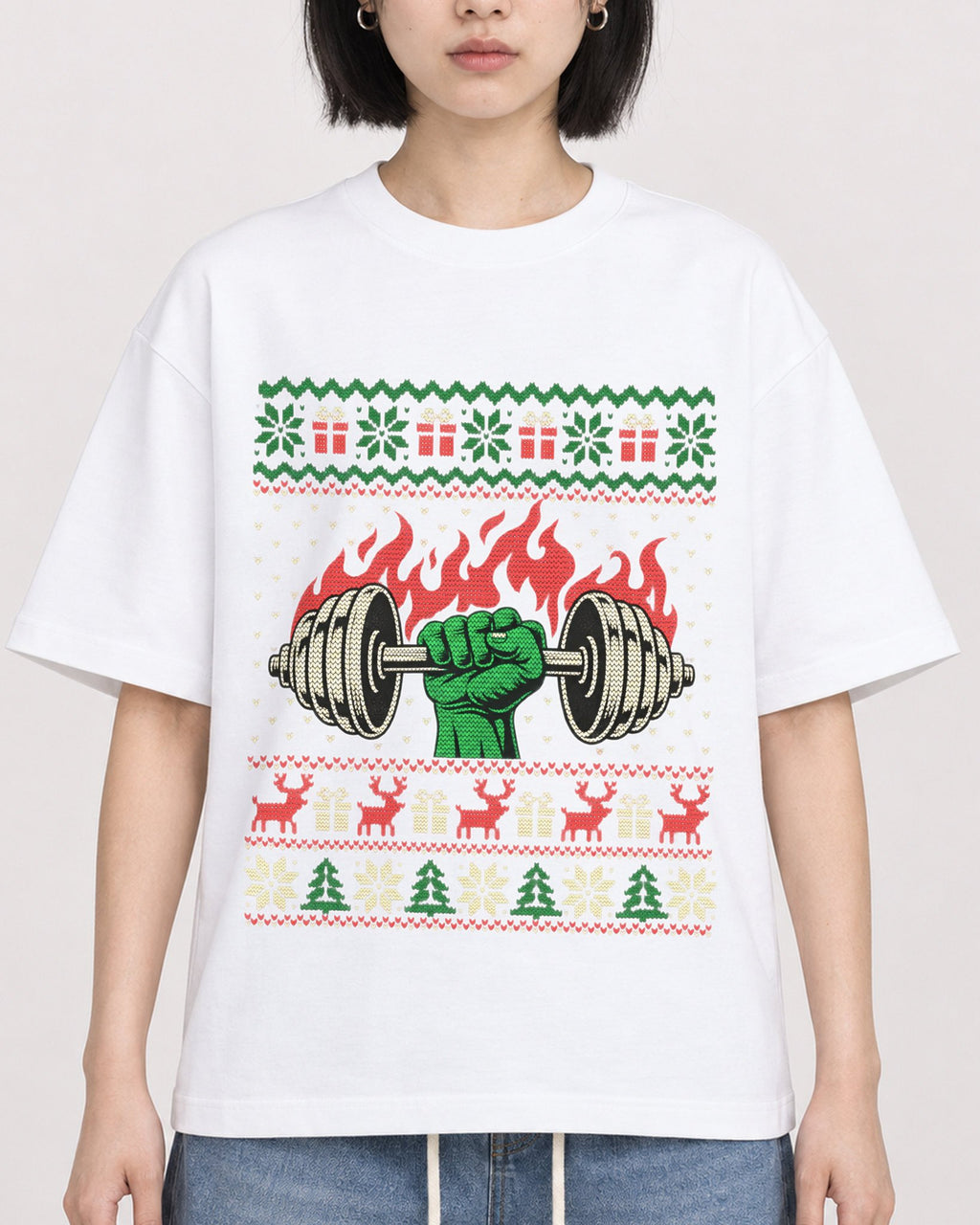 Mockup Boxy Heavyweight Tee White female close-up 11