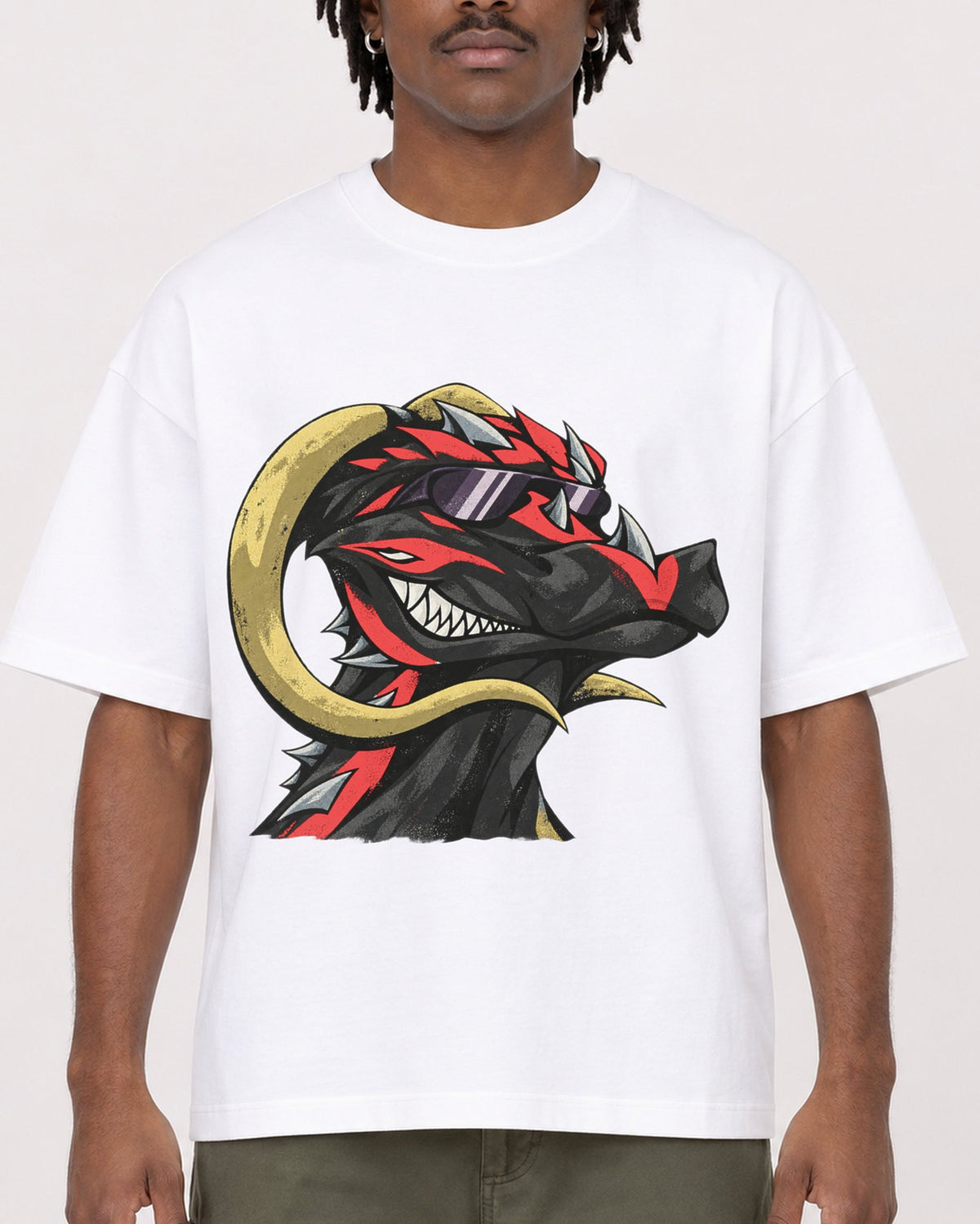 Mockup Boxy Heavyweight Tee White male close-up 04