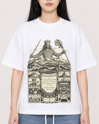 Mockup Boxy Heavyweight Tee White female close-up 01