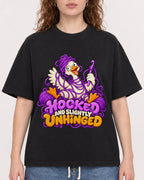 Mockup Boxy Heavyweight Tee Black female close-up 09