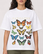 Mockup Boxy Heavyweight Tee White female close-up 07