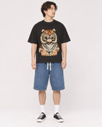 Mockup Boxy Heavyweight Tee Black male full-body 03