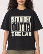 Mockup Boxy Heavyweight Tee Black female close-up 10