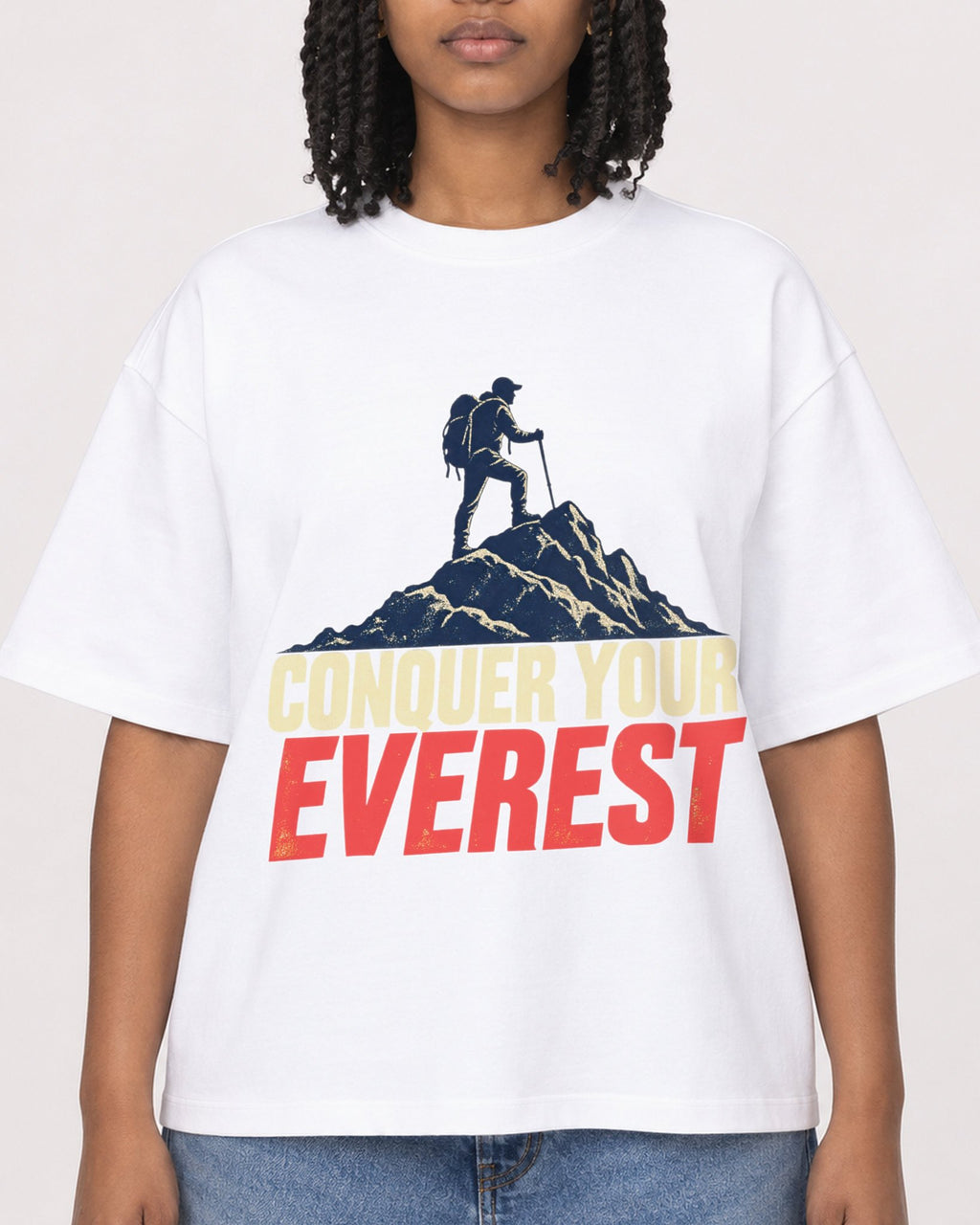 Mockup Boxy Heavyweight Tee White female close-up 15