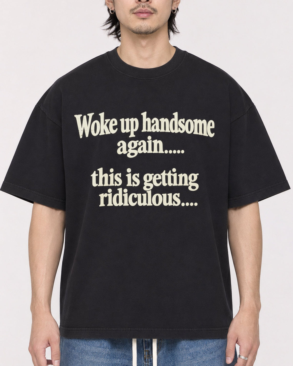 Mockup Boxy Heavyweight Tee Black male close-up 23