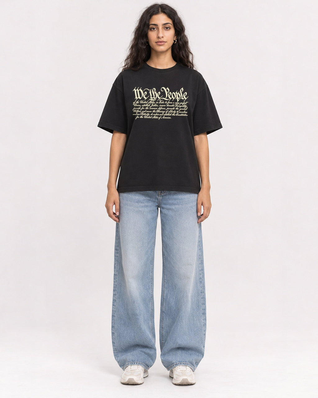 Mockup Boxy Heavyweight Tee Black female full-body 07