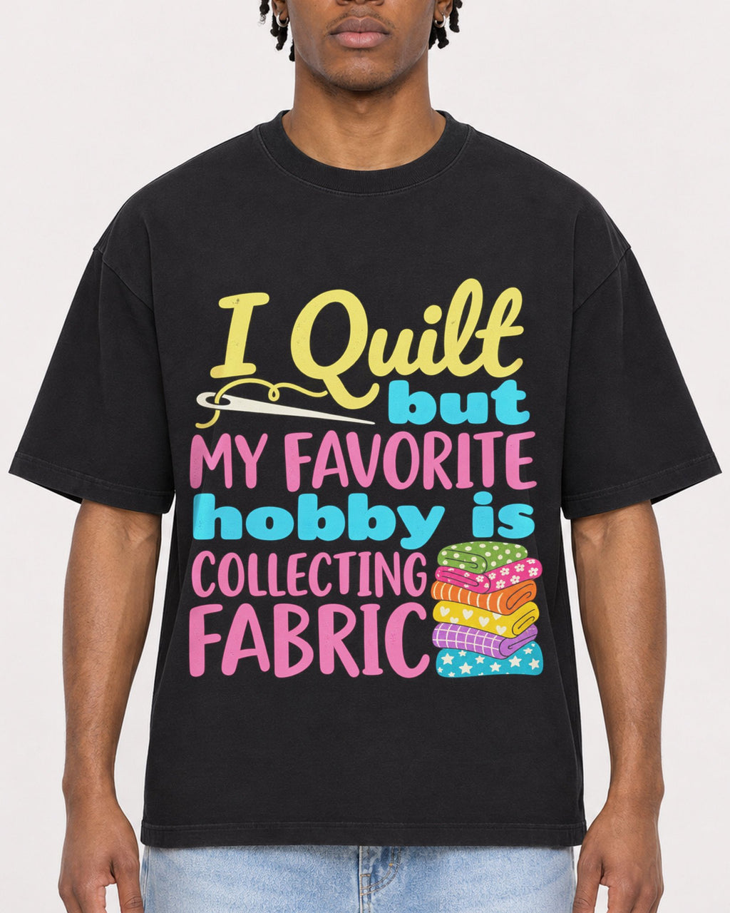 Mockup Boxy Heavyweight Tee Black male close-up 05