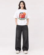Mockup Boxy Heavyweight Tee White female full-body 03