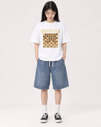 Mockup Boxy Heavyweight Tee White female full-body 01