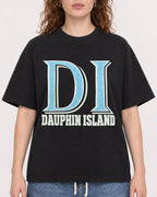 Mockup Boxy Heavyweight Tee Black female close-up 09