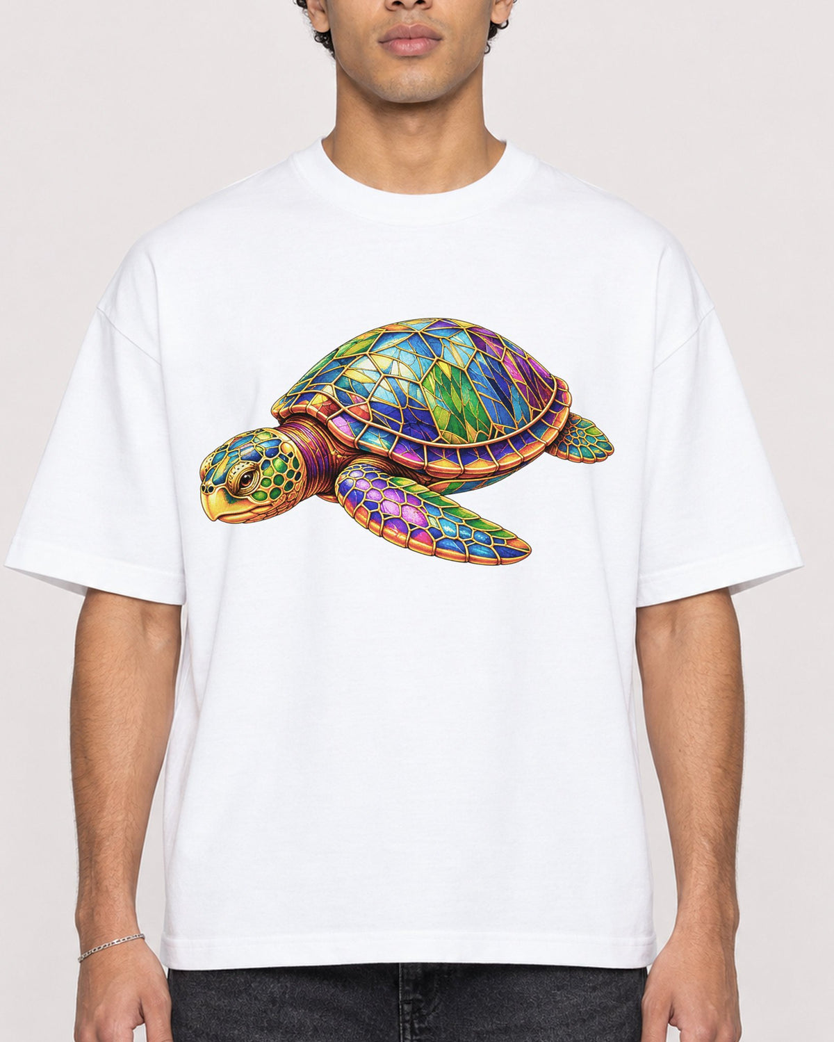 Mockup Boxy Heavyweight Tee White male close-up 10