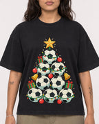 Mockup Boxy Heavyweight Tee Black female close-up 06