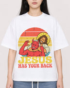 Mockup Boxy Heavyweight Tee White female close-up 01