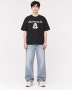Mockup Boxy Heavyweight Tee Black male full-body 01