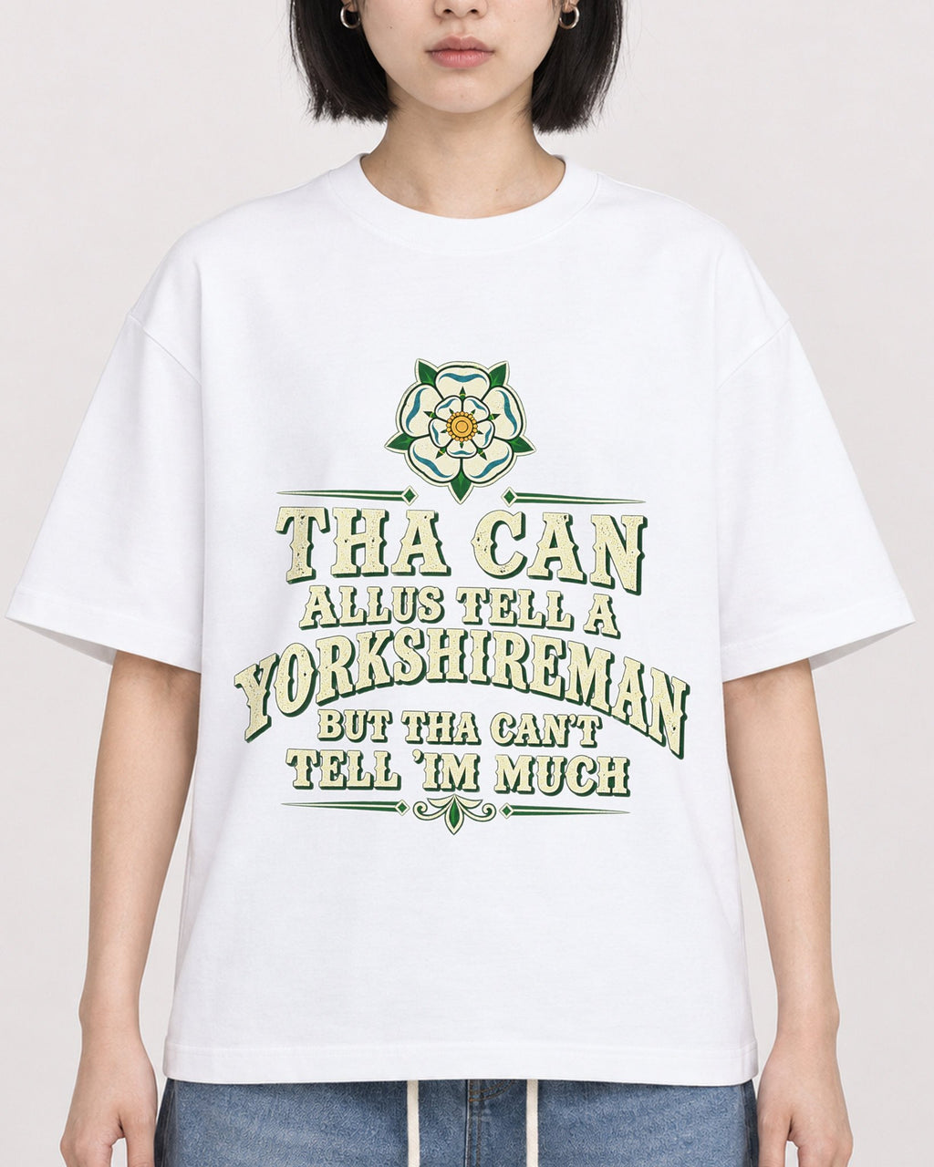 Mockup Boxy Heavyweight Tee White female close-up 11