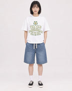 Mockup Boxy Heavyweight Tee White female full-body 11