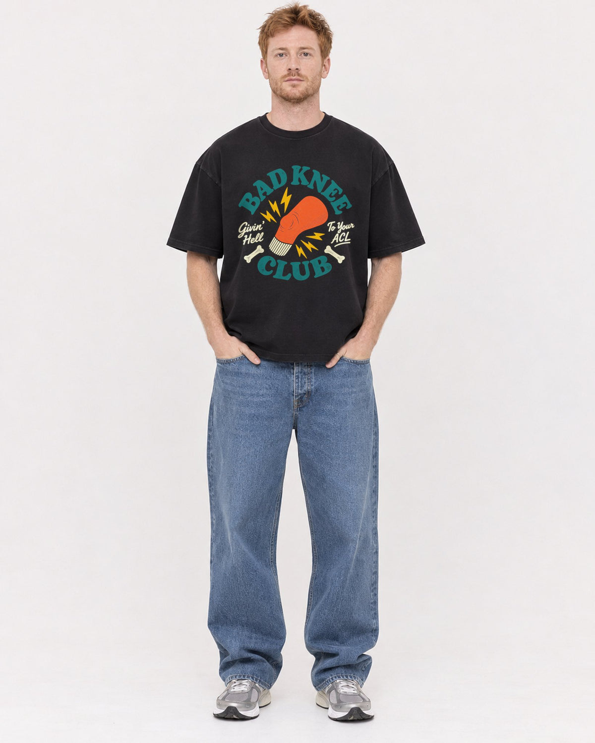 Mockup Boxy Heavyweight Tee Black male full-body 38