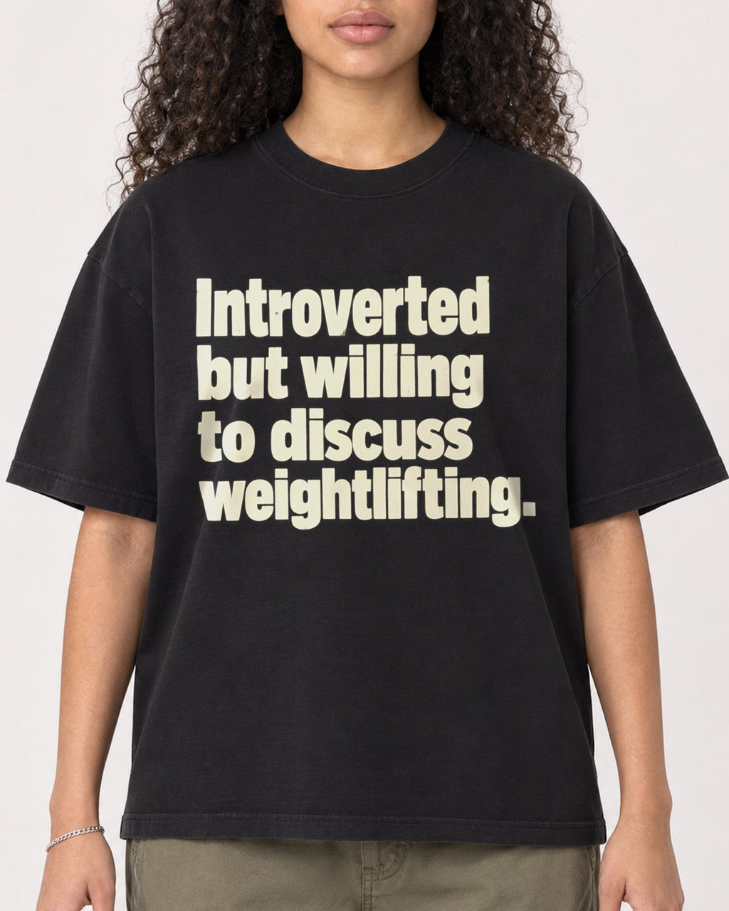 Mockup Boxy Heavyweight Tee Black female close-up 10