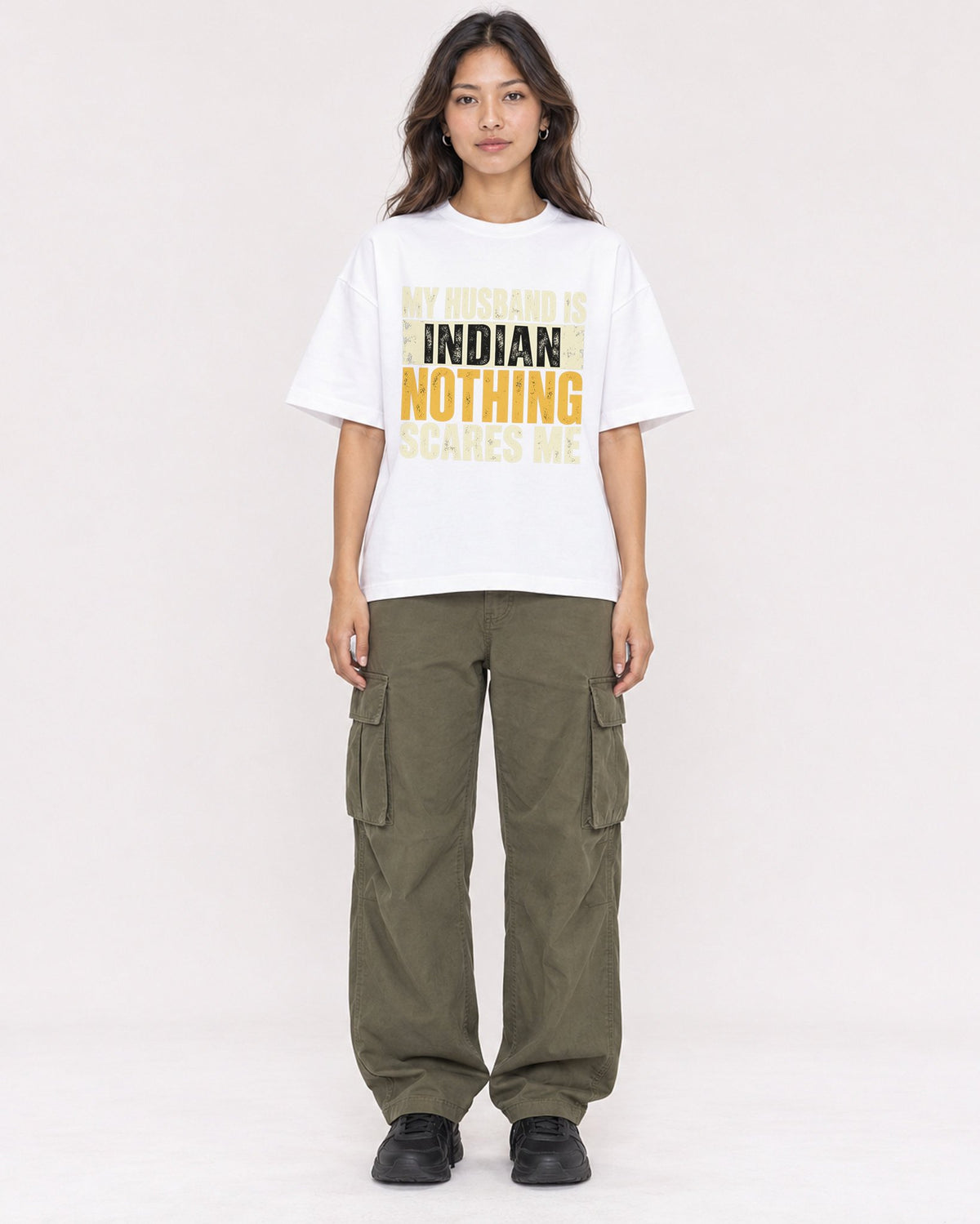 Mockup Boxy Heavyweight Tee White female full-body 02