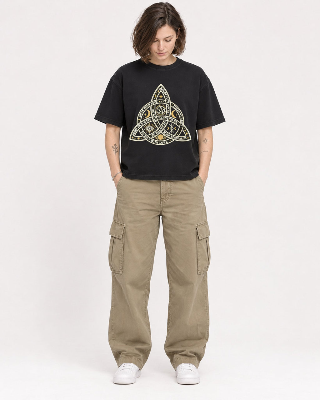 Mockup Boxy Heavyweight Tee Black female full-body 18