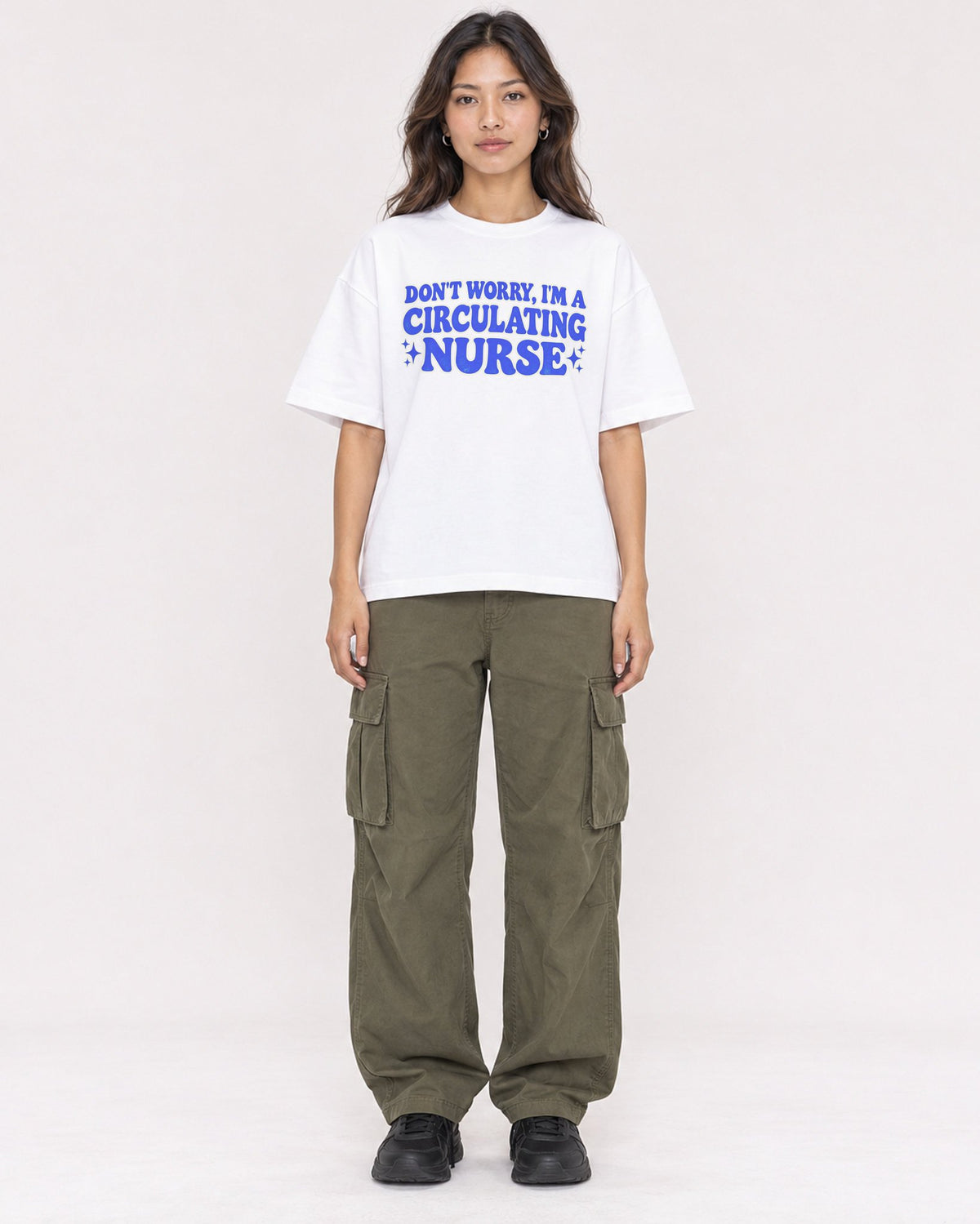 Mockup Boxy Heavyweight Tee White female full-body 02