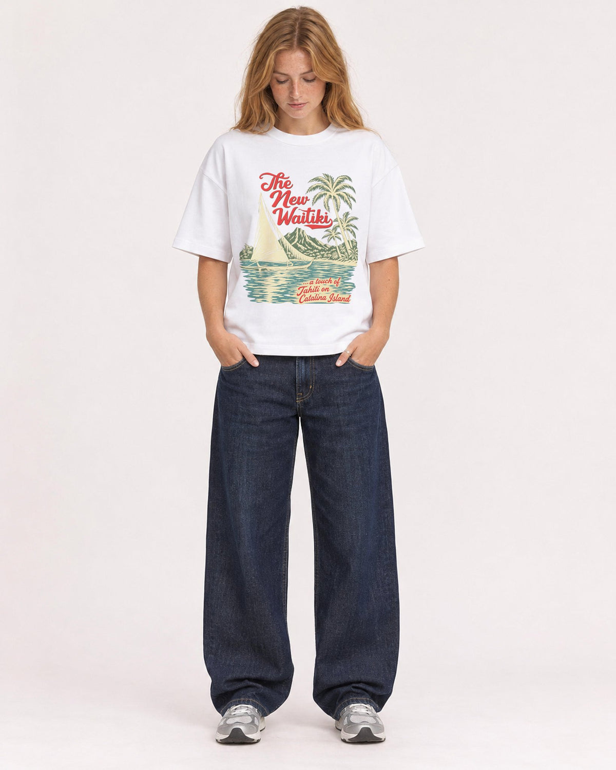 Mockup Boxy Heavyweight Tee White female full-body 49