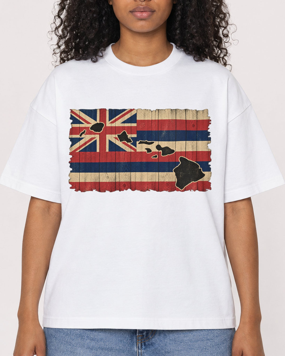 Mockup Boxy Heavyweight Tee White female close-up 05