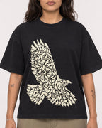 Mockup Boxy Heavyweight Tee Black female close-up 06