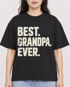 Mockup Boxy Heavyweight Tee Black female close-up 03