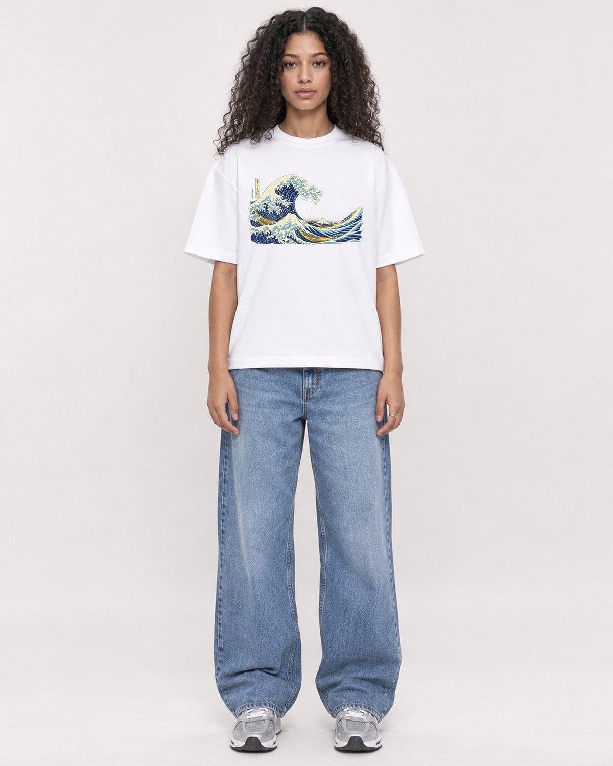 Mockup Boxy Heavyweight Tee White female full-body 10