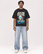 Mockup Boxy Heavyweight Tee Black male full-body 05