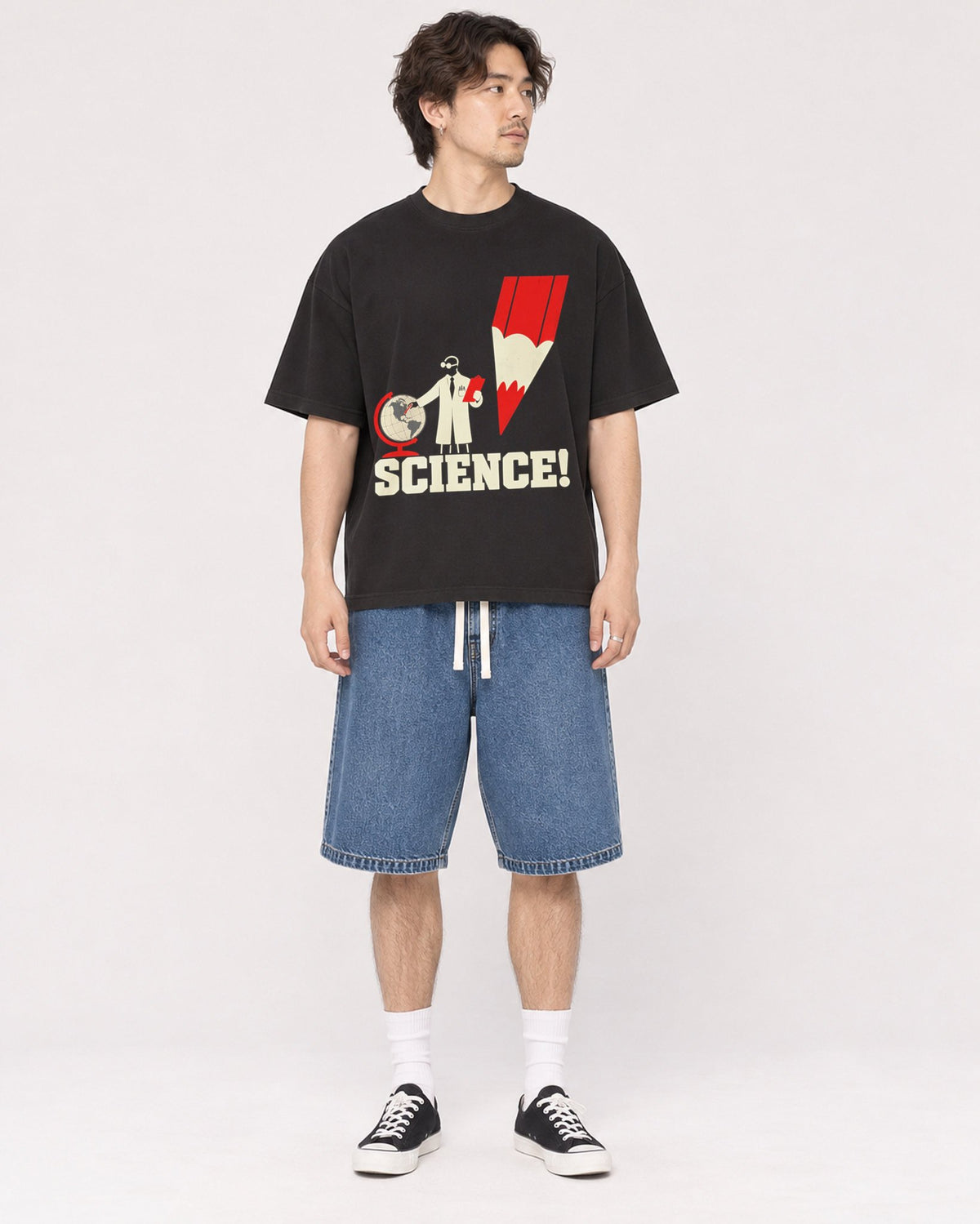 Mockup Boxy Heavyweight Tee Black male full-body 03