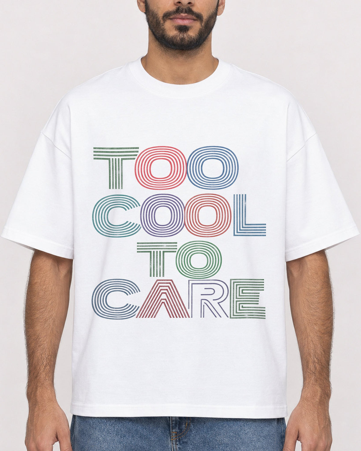 Mockup Boxy Heavyweight Tee White male close-up 07