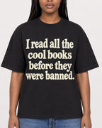 Mockup Boxy Heavyweight Tee Black female close-up 04