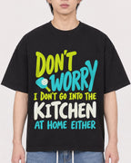 Mockup Boxy Heavyweight Tee Black male close-up 11