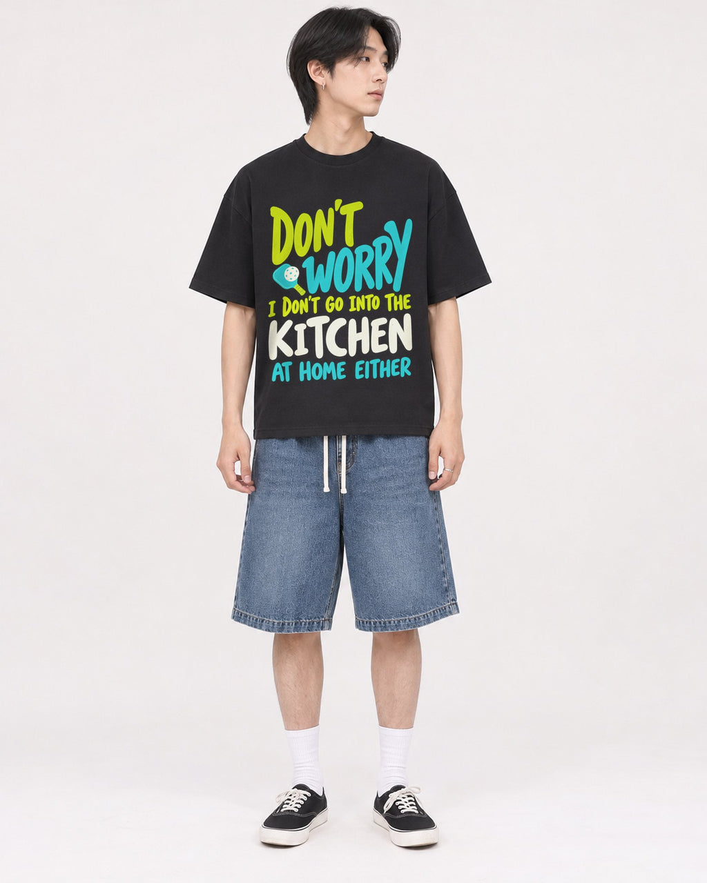 Mockup Boxy Heavyweight Tee Black male full-body 11