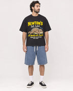 Mockup Boxy Heavyweight Tee Black male full-body 47