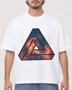 Mockup Boxy Heavyweight Tee White male close-up 02