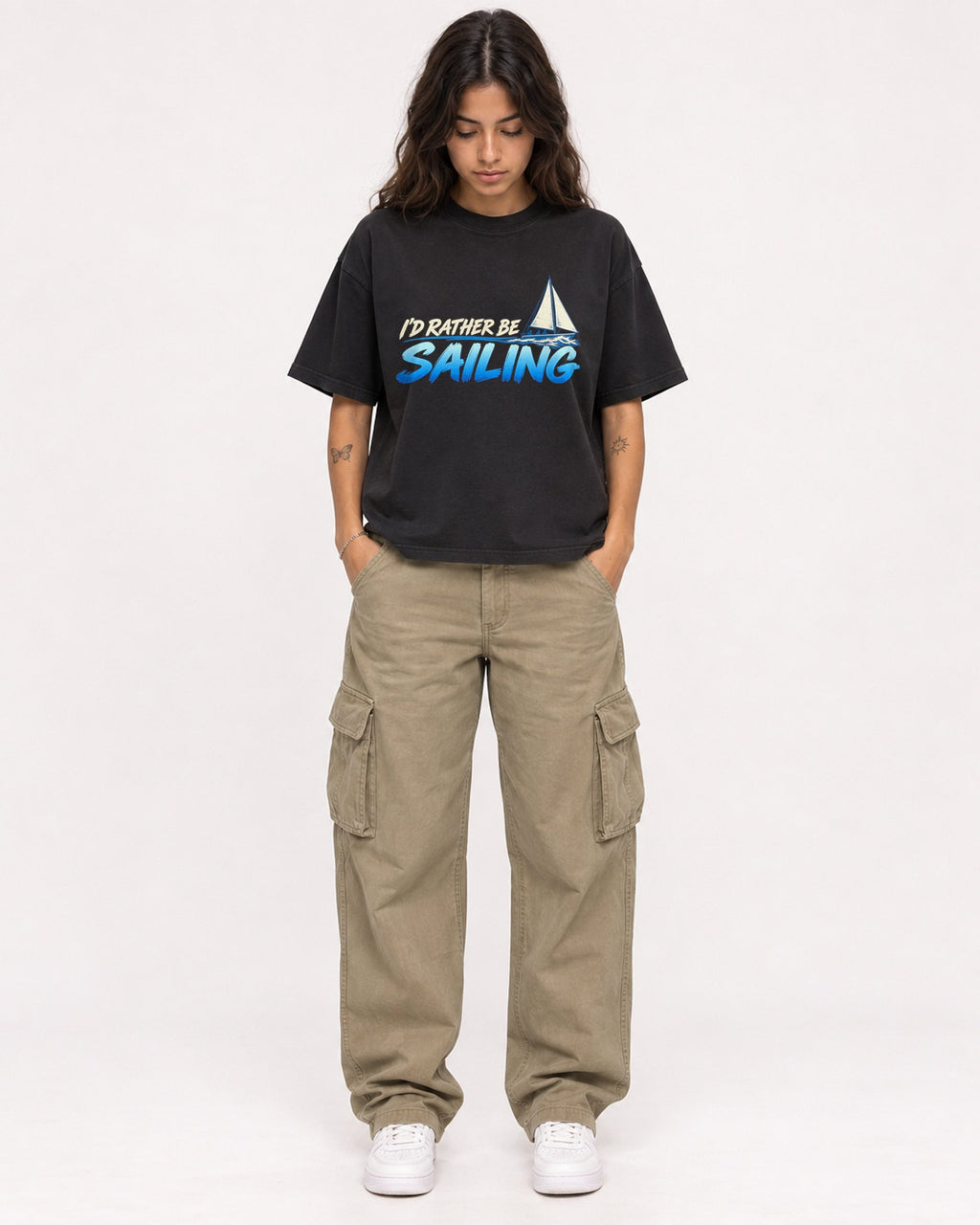 Mockup Boxy Heavyweight Tee Black female full-body 06