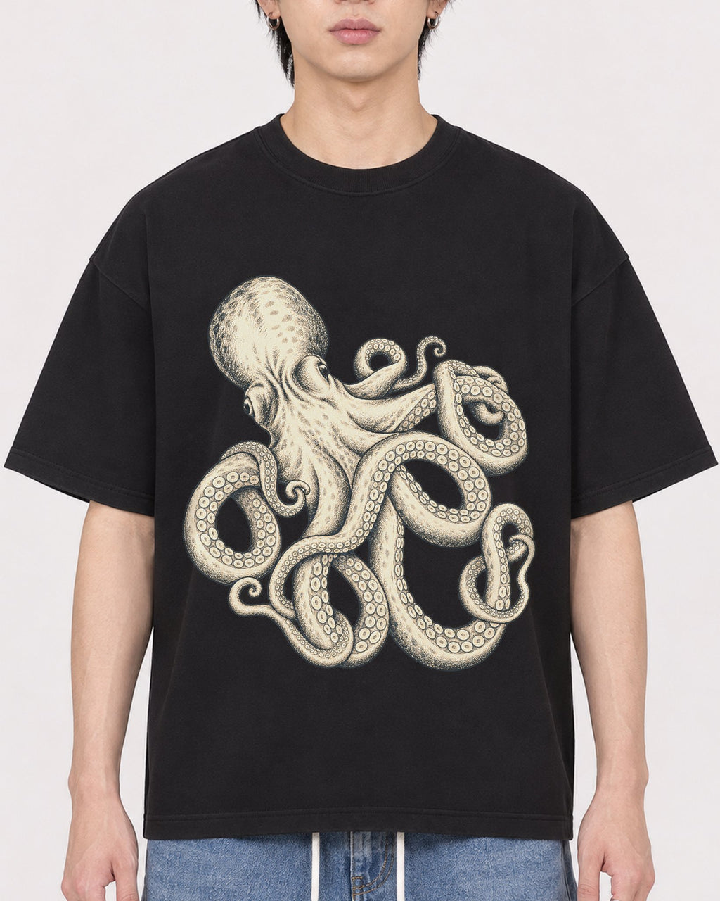 Mockup Boxy Heavyweight Tee Black male close-up 11