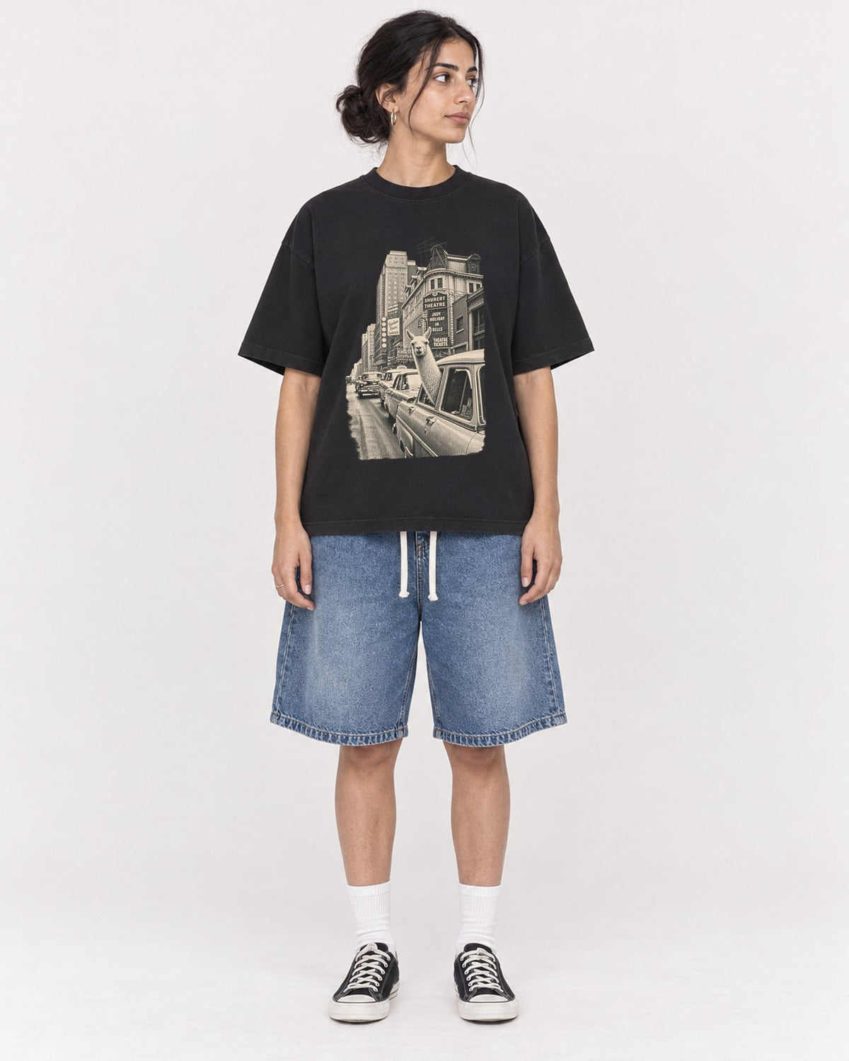 Mockup Boxy Heavyweight Tee Black female full-body 17