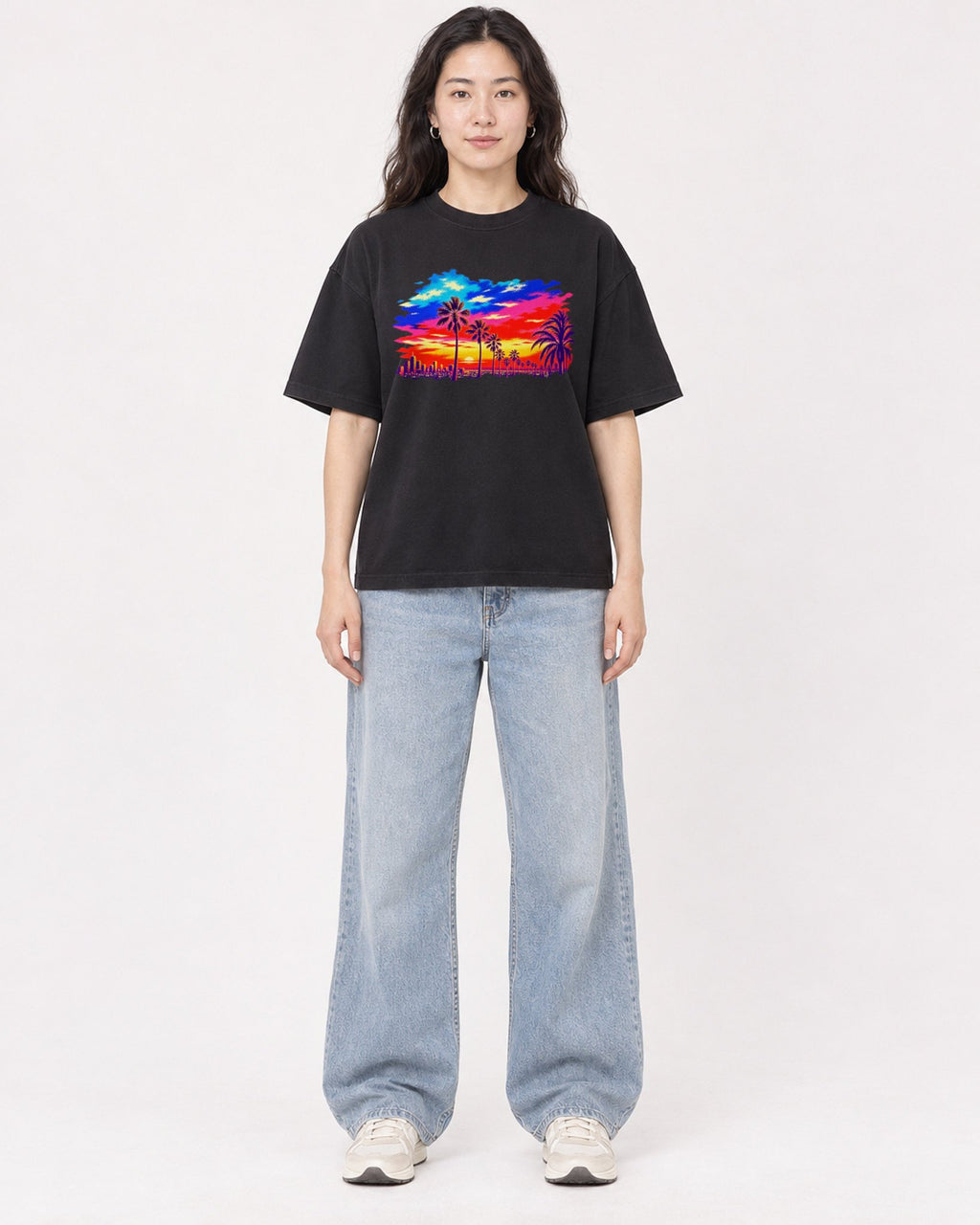 Mockup Boxy Heavyweight Tee Black female full-body 03