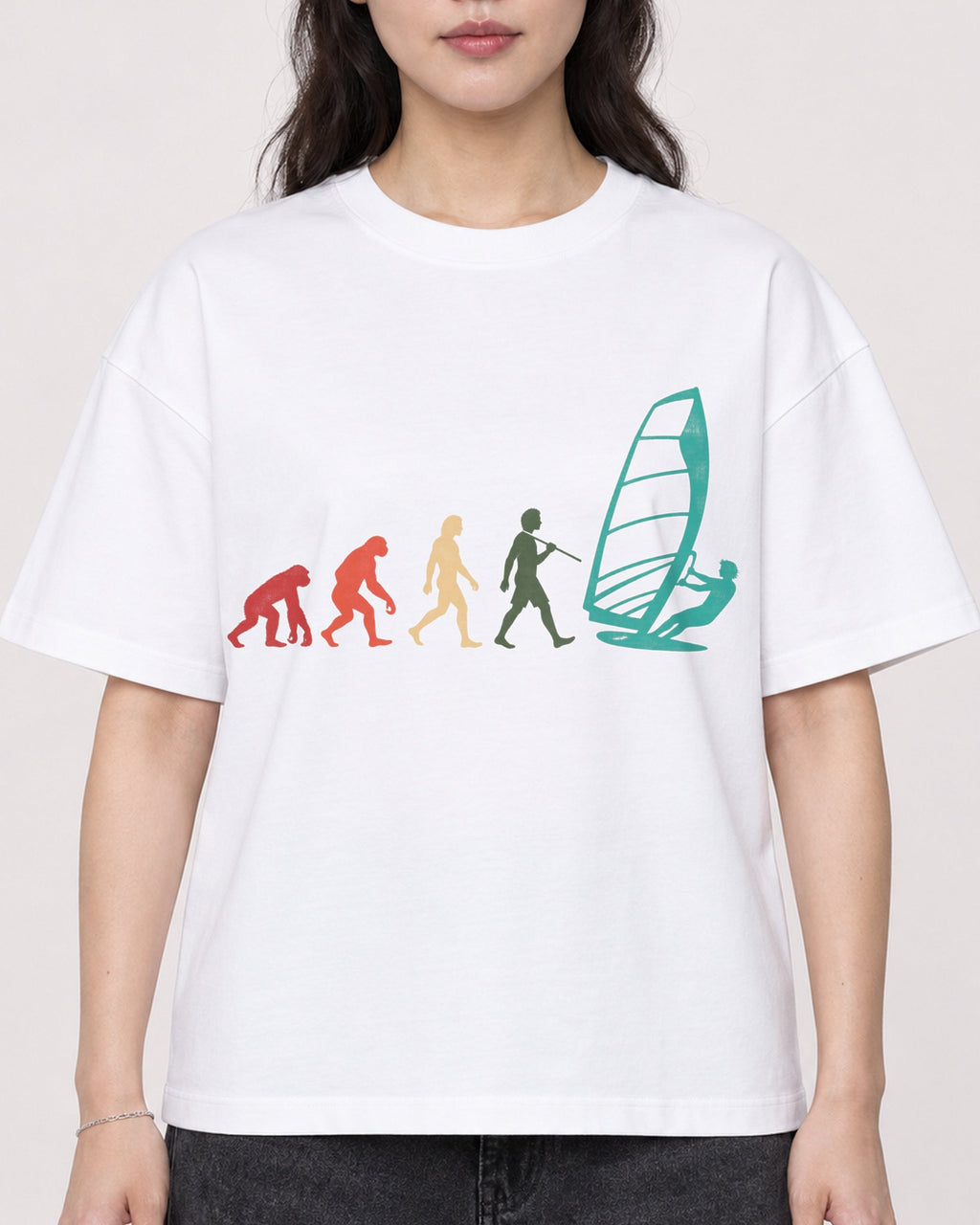 Mockup Boxy Heavyweight Tee White female close-up 03